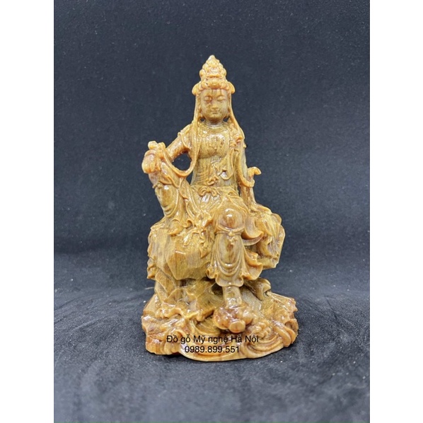 Tượng Phật bà quan âm tự tại gỗ huyết long