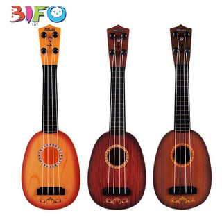 Đàn guitar mini giúp bé phát triển tài năng âm nhạc