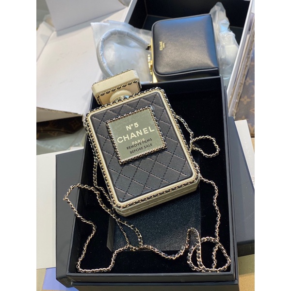 Túi đeo chéo hình chai nước