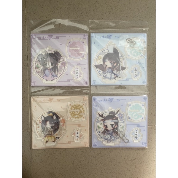 Standee kiêm móc khoá chính hãng Aimon