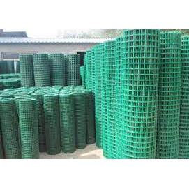 Lưới sắt bọc nhựa xanh ô 10ly-12ly,lưới màu xanh,lưới chim,lưới nuôi con gà nguyên cuộn 12kg