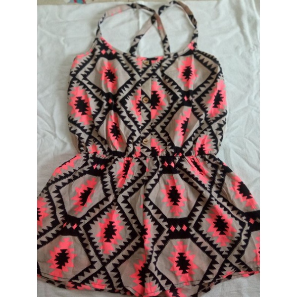 Jumsuit cho bé gái lớn