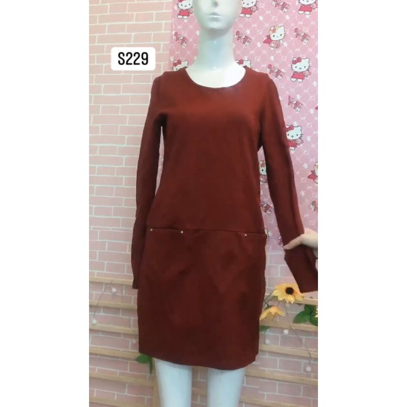 đầm thun suông màu đỏ đô. S229