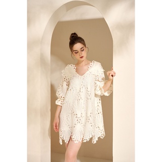 Meraly Dress - Váy ren họa tiết hoa