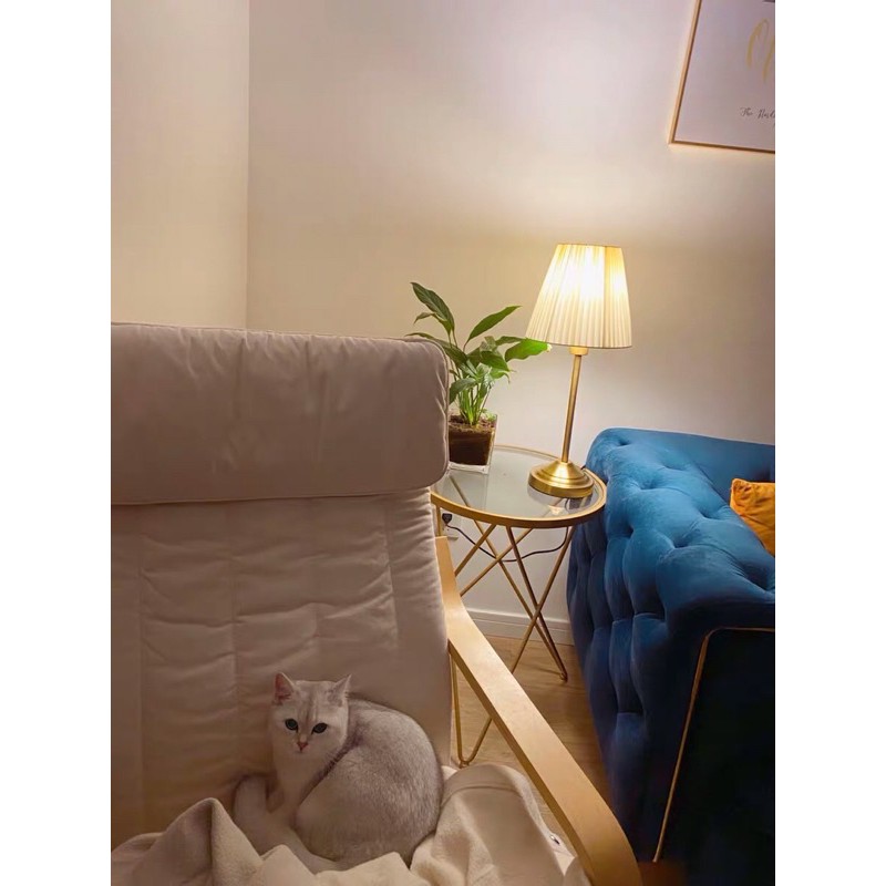 ĐÈN BÀN ARSTID- VÀNG  tặng kèm bóng