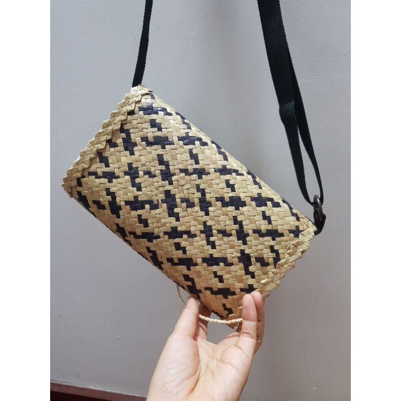 Túi cói cho nữ,VÍ CÓI CẦM TAY XINH XẮN