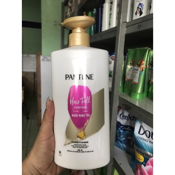 Dầu xã Pantene  ngăn rụng tóc mới chai 650ml