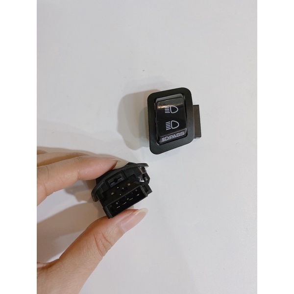 Nút công tắc Passing SH nhấp nháy đèn, đá đèn tặng kèm giắc