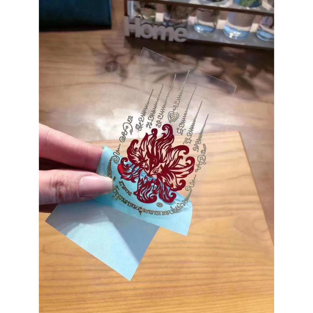 Miếng dán điện thoại thái lan đủ loại, đẹp lung linh phù hợp với các dòng máy.