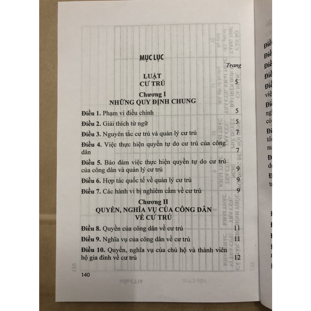 Sách Luật cư trú và các văn bản hướng dẫn thi hành