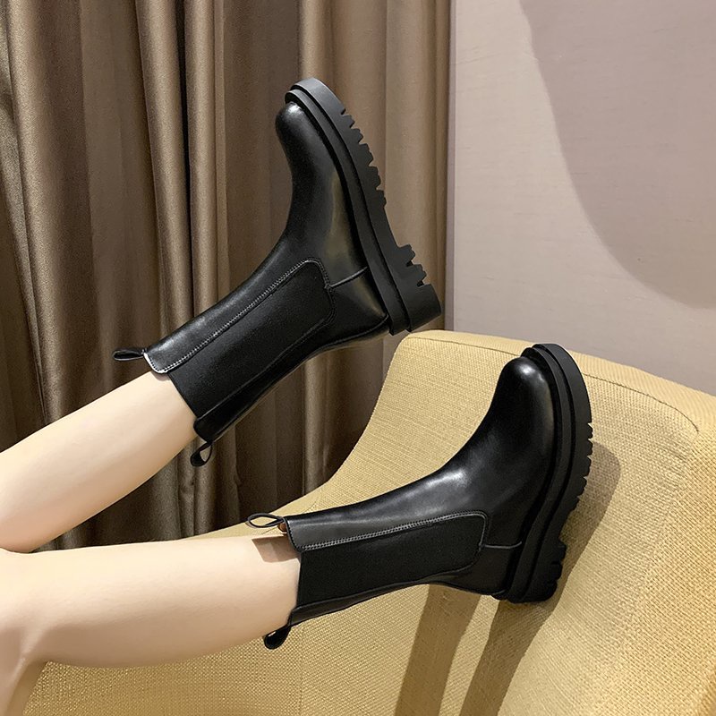 Giày bốt martin IELGY đế dày màu đen phong cách Anh Quốc thời trang dành cho nữ