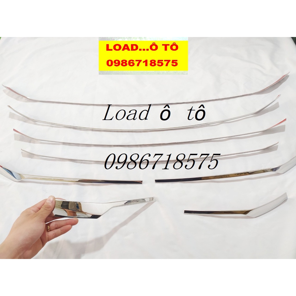 Ốp Trang Trí Calang Xe Toyota AVANZA 2022-23 Mẫu Inox Sáng Bóng Cao Cấp