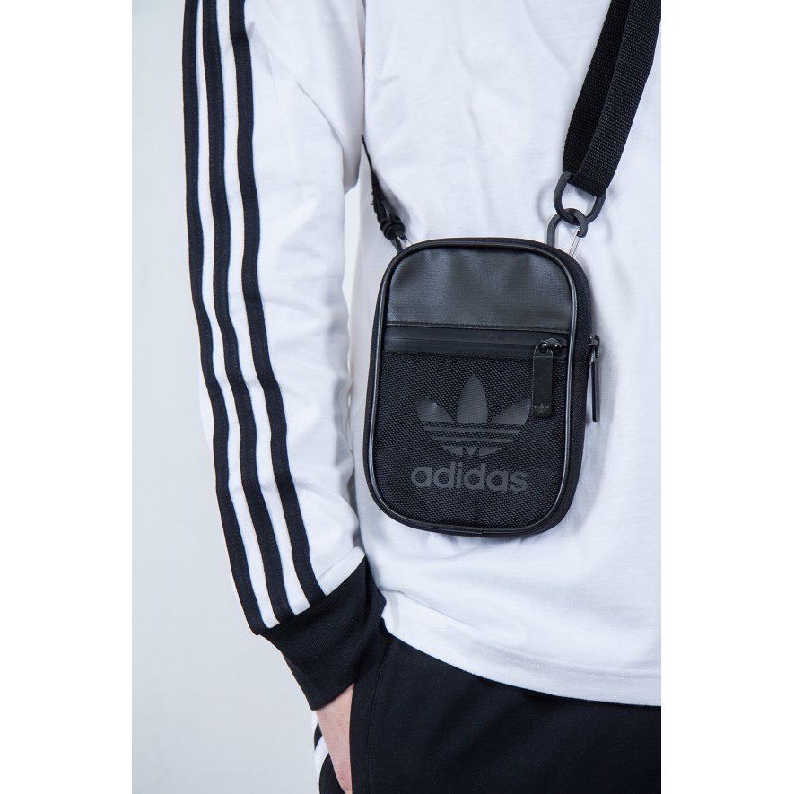 Túi đeo chéo [ HÀNG XUẤT DƯ ] Túi adidas Mini Originals Trefoil Festival Crossbody Bag - Xuất dư Full Tag