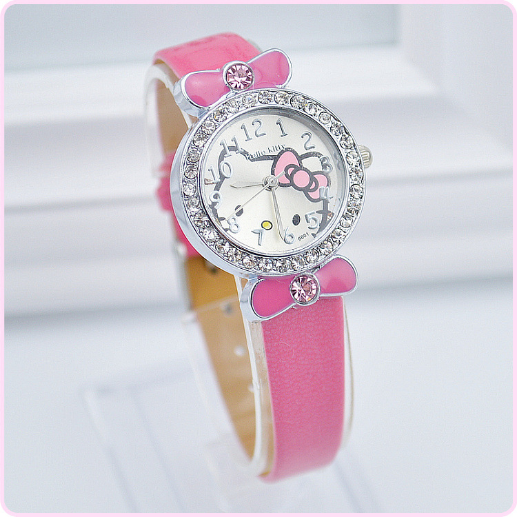 Đồng hồ đeo tay mặt hình hello kitty xinh xắn | BigBuy360 - bigbuy360.vn