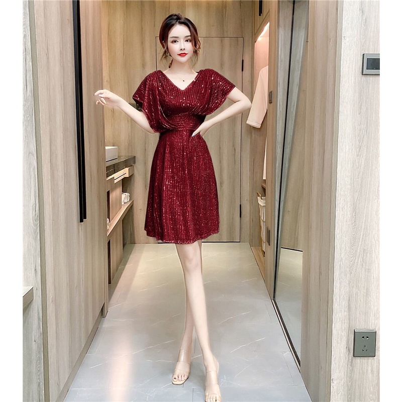 ĐẦM XÒE DỰ TIỆC KIM SA TAY CÁNH TIÊN SÁNG TRỌNG
