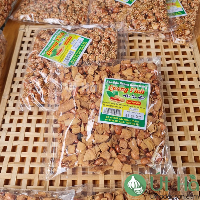 Kẹo Đậu Phộng Bánh Tráng Huế 1 Miếng 150gr Kẹo Lạc Mè Giòn Ngon Món Ăn Vặt Lý Tưởng - Út Hà Đặc Sản