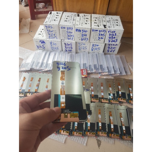 Màn hình vsmart star 4/v340A zin