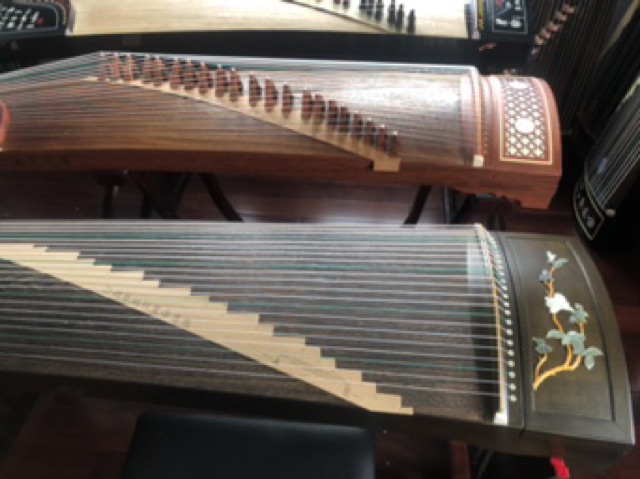 Guzheng, đàn cổ tranh cao cấp hiệu Song Long.