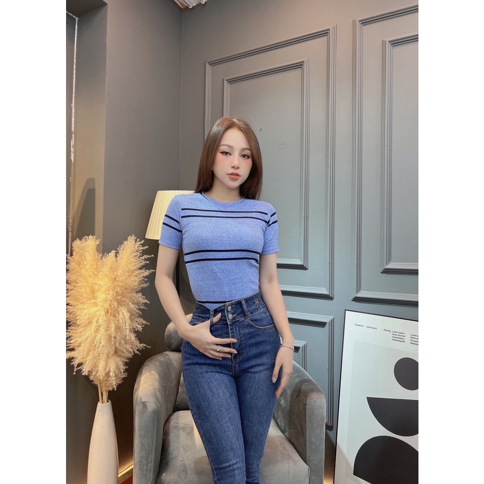 Áo thun ngắn tay nữ CRAZYTEEN cổ tròn họa tiết kẻ sọc ngang AT0306 | BigBuy360 - bigbuy360.vn