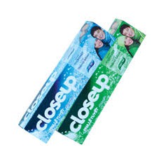 kem đánh răng Closeup