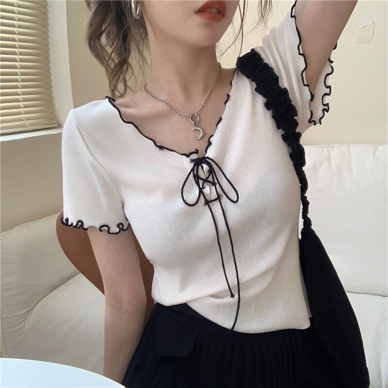 Áo Thun Gân Hot Trend Đan Dây Ở Ngực Viền Cổ Và Tay Sành Điệu TTSA0664