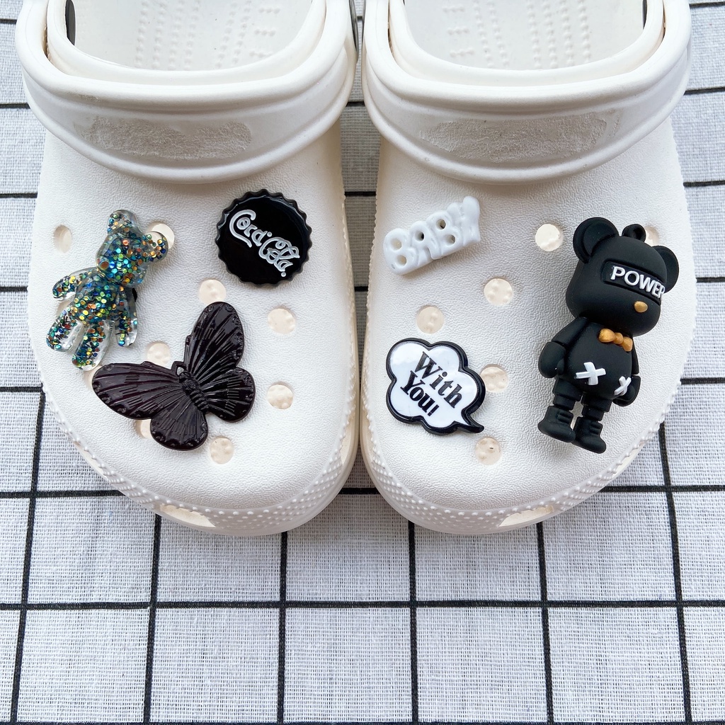 crocs Sticker shoes sticker for cross sandalsSet 6 Phụ Kiện Nút Trang Trí Giày Hình KAWS/Gấu/Bướm croc jibz DIY#Loạt Đen Trắng