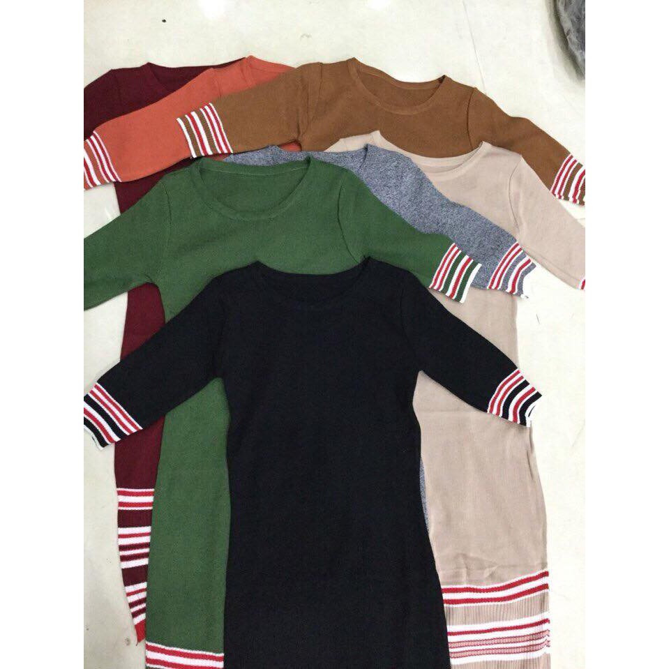 Váy len body kẻ sọc