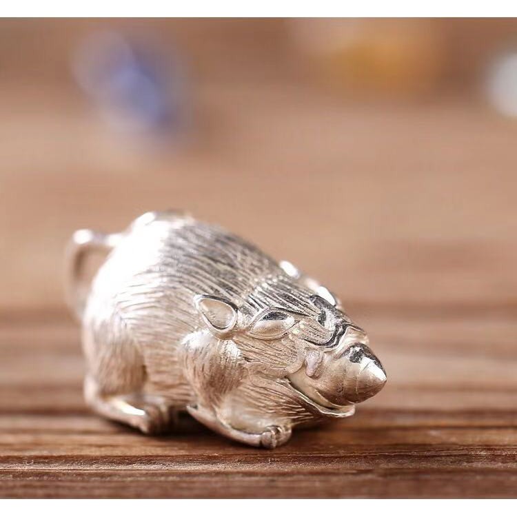 Chuột chiêu tài bạc 999 (3cm) (CHUỘT BÁU NHẢ NGỌC MANI)