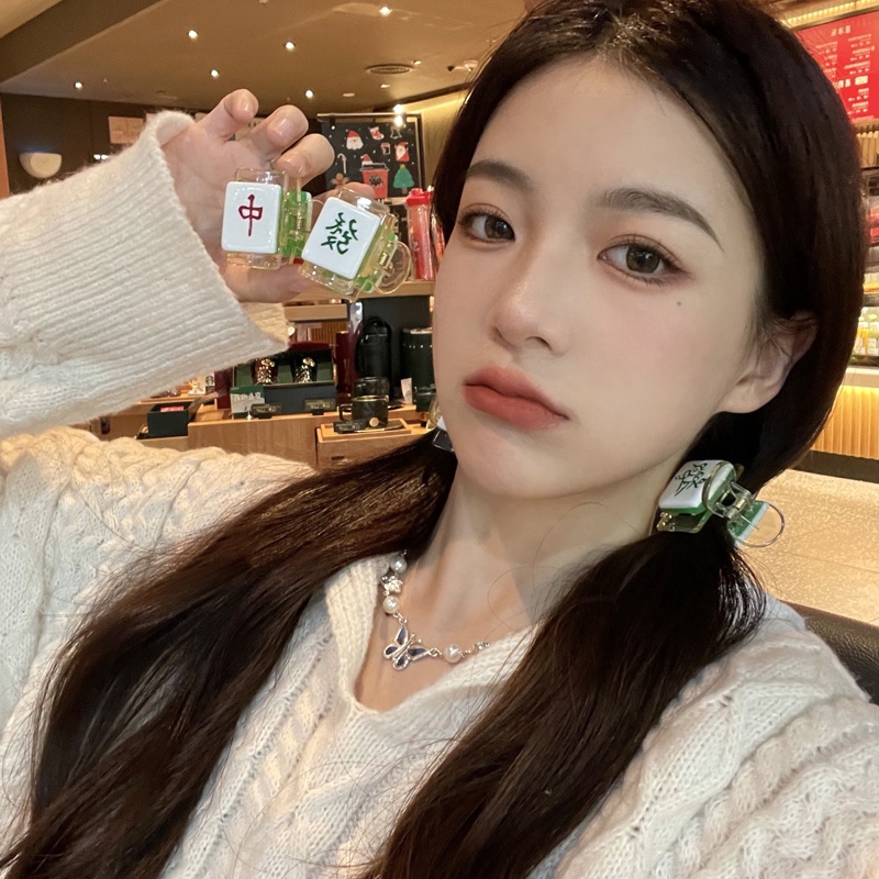 Kẹp tóc hình cá mập mini vui nhộn vui nhộn trang điểm năm mới cho nữ