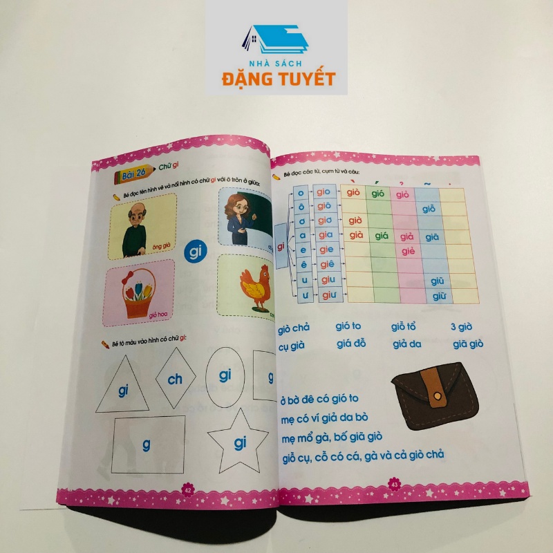Sách Luyện đọc Hành trang cho bé tự tin vào lớp 1
