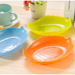 Đĩa đựng hoa quả hình chiếc lá 18*13,5cm E229