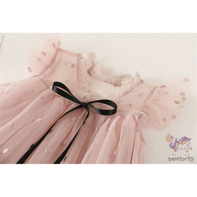 Đầm bé gái phối ren hoa xinh xắn