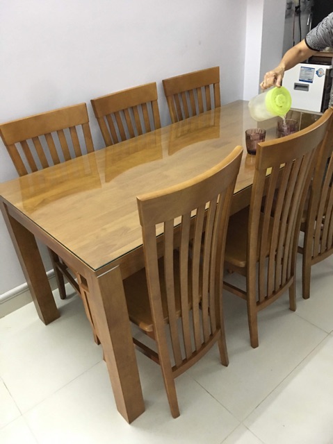 Bàn ăn gỗ xoan đào