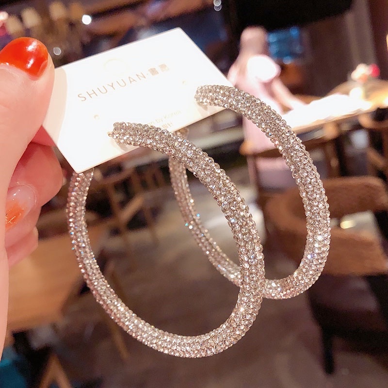 bông tai tròn đính đá sang chảnh, khuyên tai full đá phong cách hàn quốc