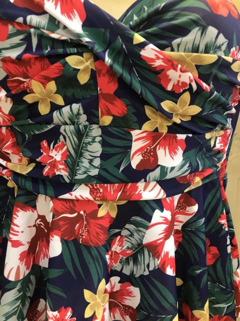 Bikini 2 mảnh hoạ tiết tôn dáng🏝☘️ | BigBuy360 - bigbuy360.vn