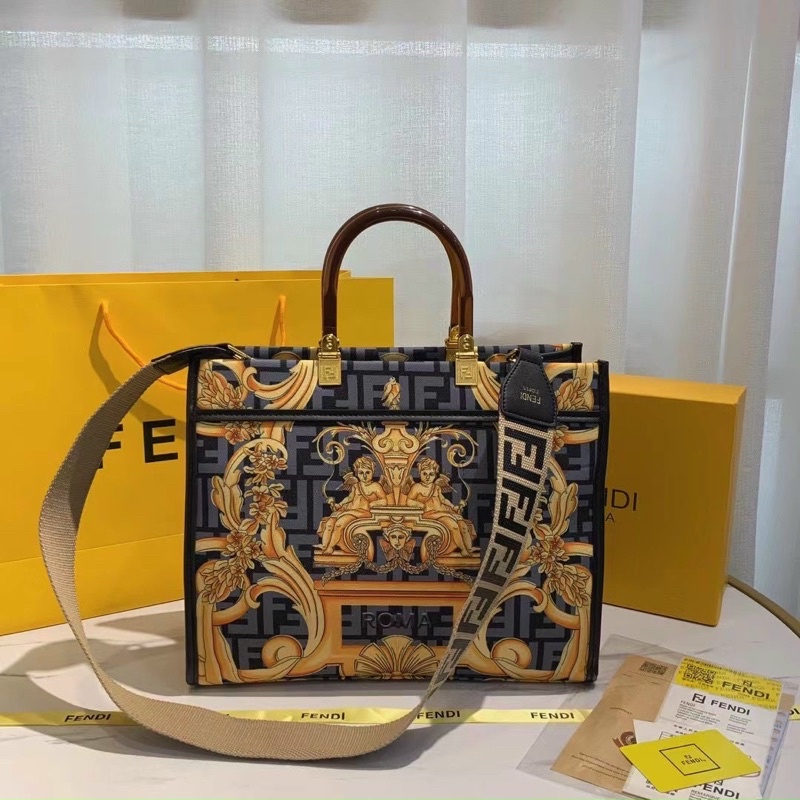 Túi Fendi Onthego