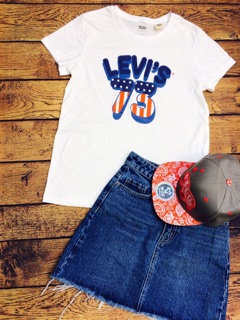Áo levi’s xuất xịn