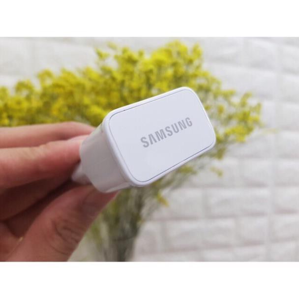 Củ Sạc Nhanh Samsung Tặng Kèm 1 Dây Cáp Sạc