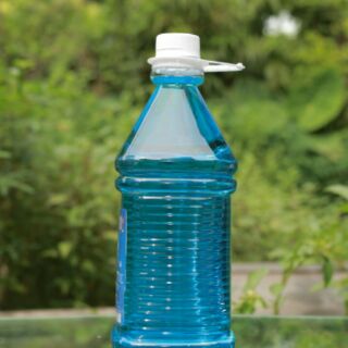 Nước rửa kính ô tô TH Clean can 2.5 lít