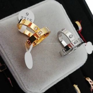 Nhẫn titan giá rẻ, không đen vĩnh viễn