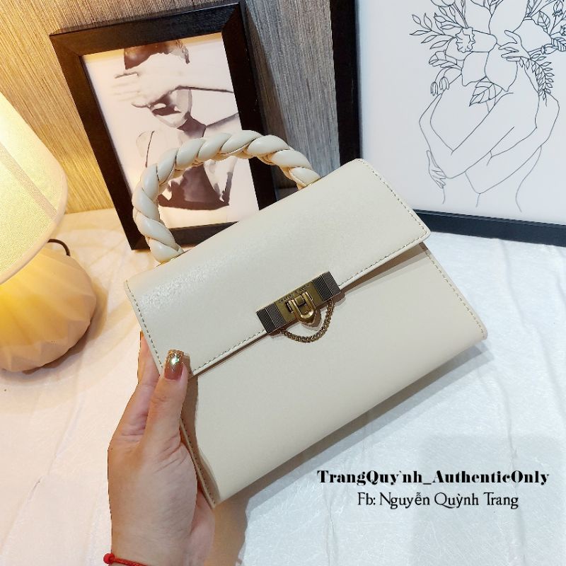 Túi Charles & Keith quai bính Ck2-50270840