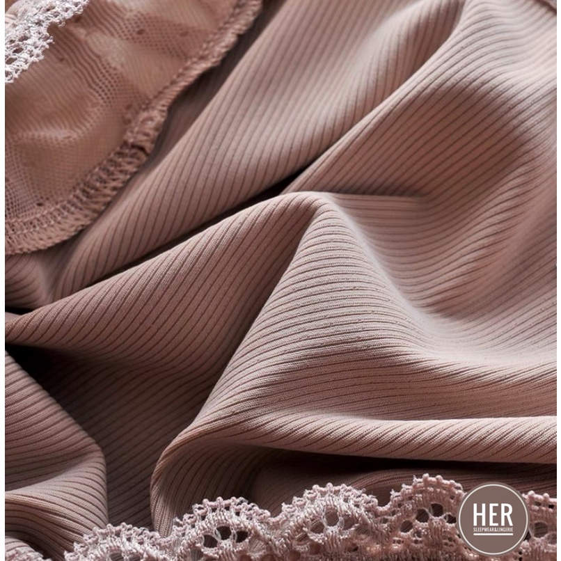 Quần Lót Nữ Thun Lạnh Cao Cấp Đẹp Thoáng Mát Viền Ren QT01 - Her Sleepwear