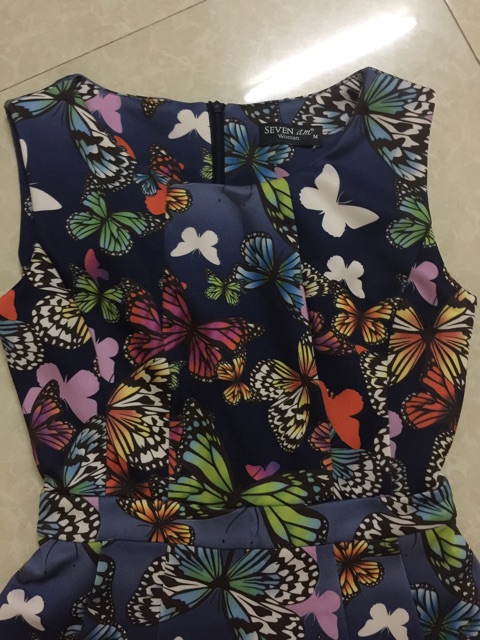 ĐẦM XOÈ SEVEN AM