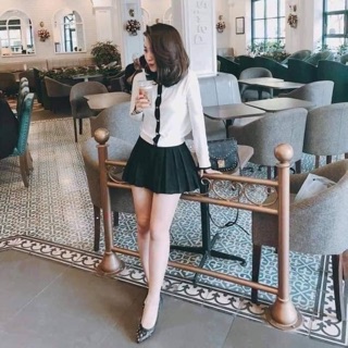 Chân váy xoè xếp li