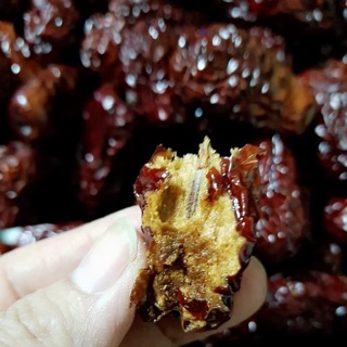 TÁO ĐỎ - TÁO ĐEN TÂN CƯƠNG
