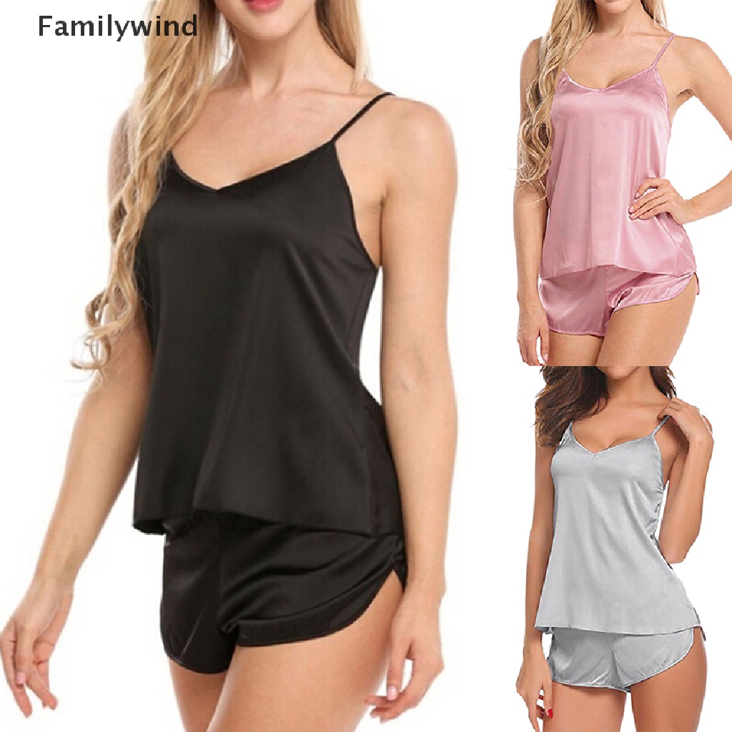 Bộ đồ ngủ áo hai dây cổ chữ v phối quần short vải lụa thời trang quyến rũ cho nữ