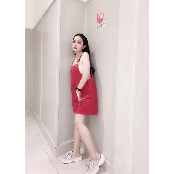 Yếm Quần Siêu Cute Phối Với Áo Ống Hay Ao Thun Basic Thì Cute Phô-Mai-Que