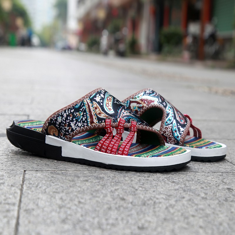 Dép quai ngang họa tiết Graffiti thời trang cho nam | BigBuy360 - bigbuy360.vn