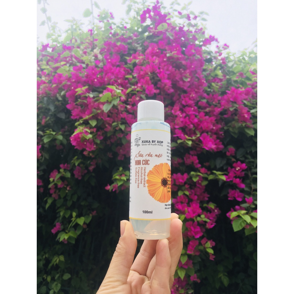 Sữa rửa mặt hoa cúc