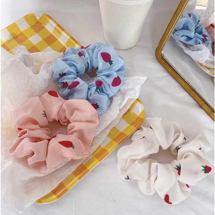 Buộc tóc scrunchies vòng họa tiết dâu tây 1016N